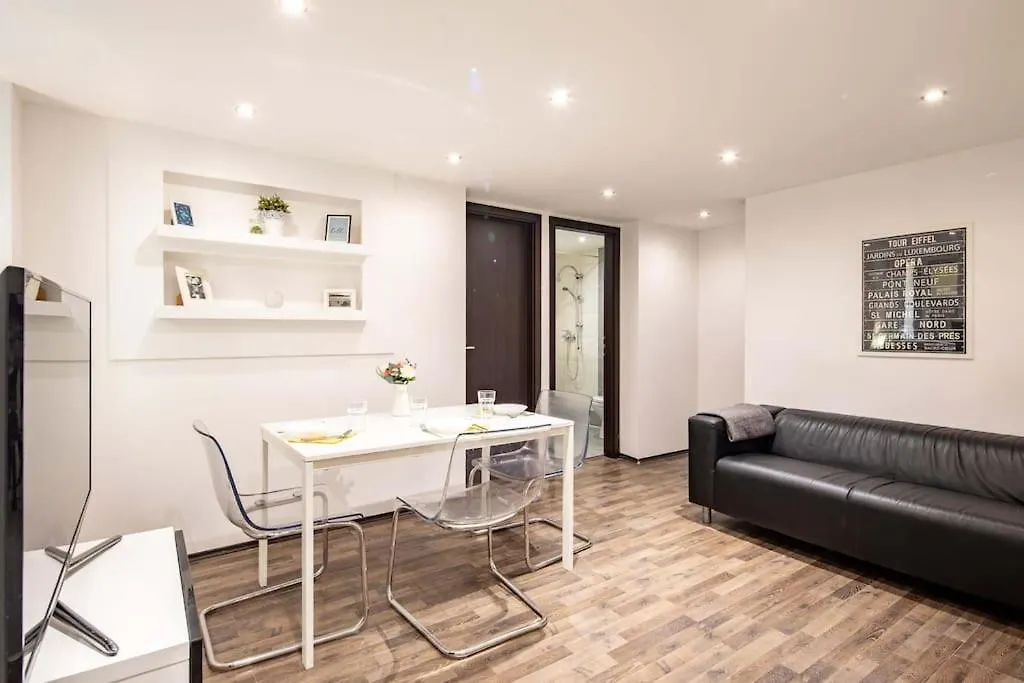 Cityscape Budget Apartments Omega بودابست المجر