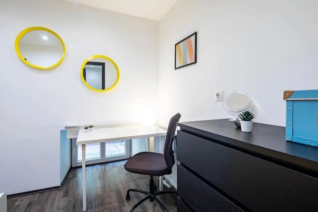 Cityscape Budget Apartments Omega بودابست المجر